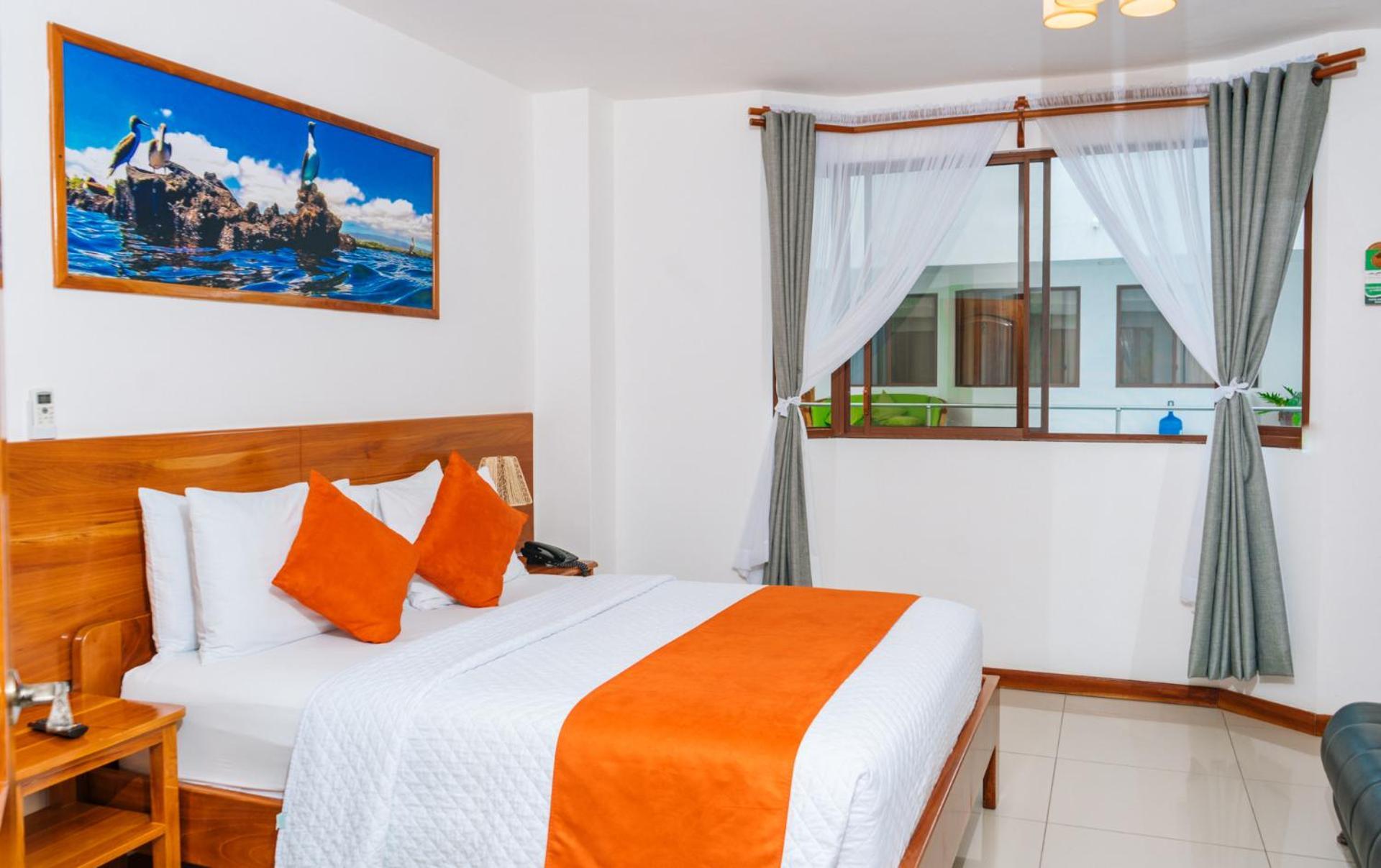 El Descanso Del Guia Puerto Ayora  Eksteriør billede