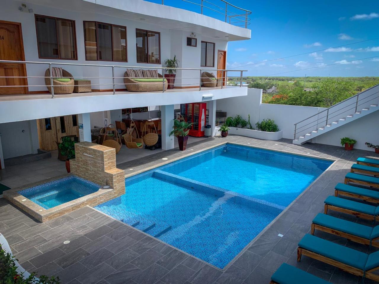 El Descanso Del Guia Puerto Ayora  Eksteriør billede